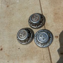 Dodge  Ram hubcaps