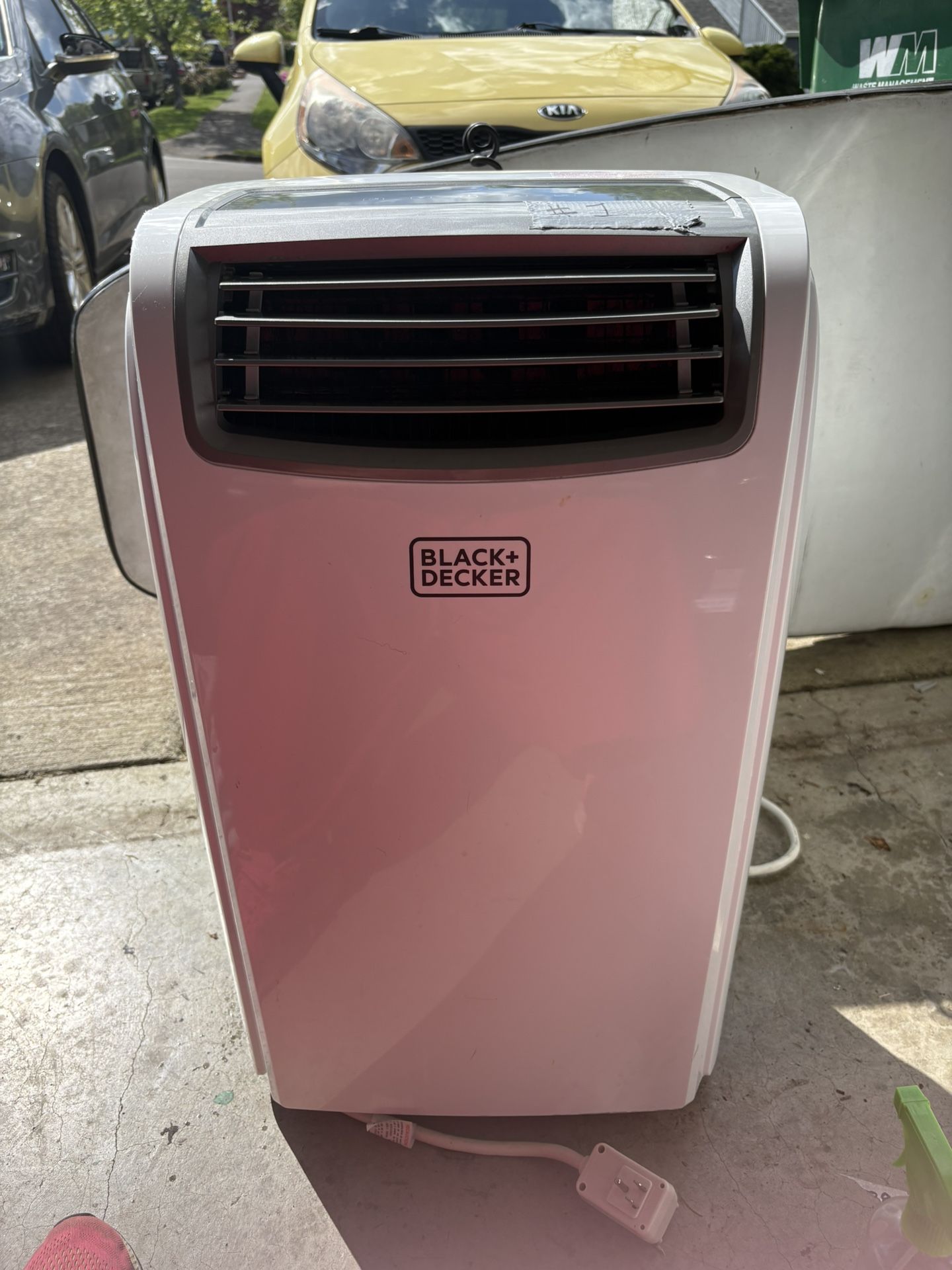Black & Decker air conditioner 1400 BTU