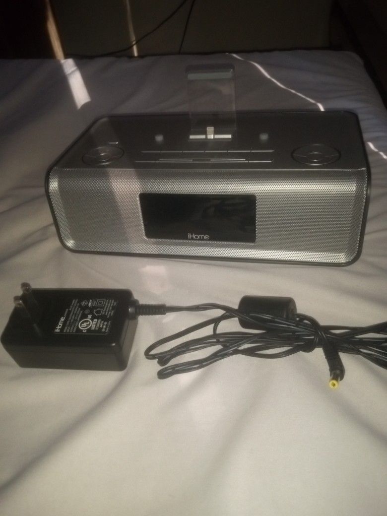 iHome Radio Dock