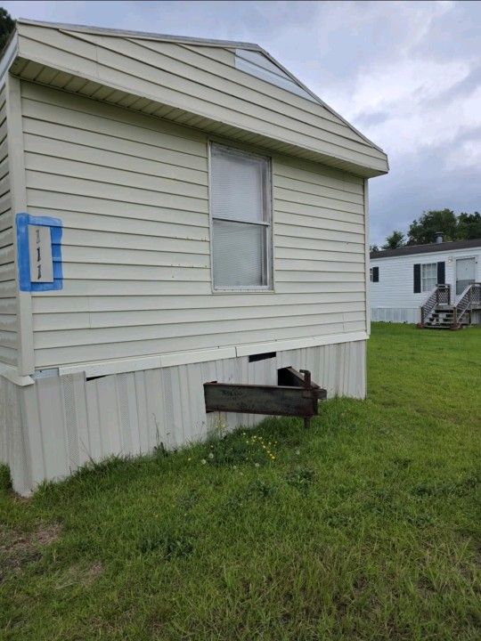 3 bd/2bth Mobile Home