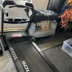 Sole F 63 Treadmill 