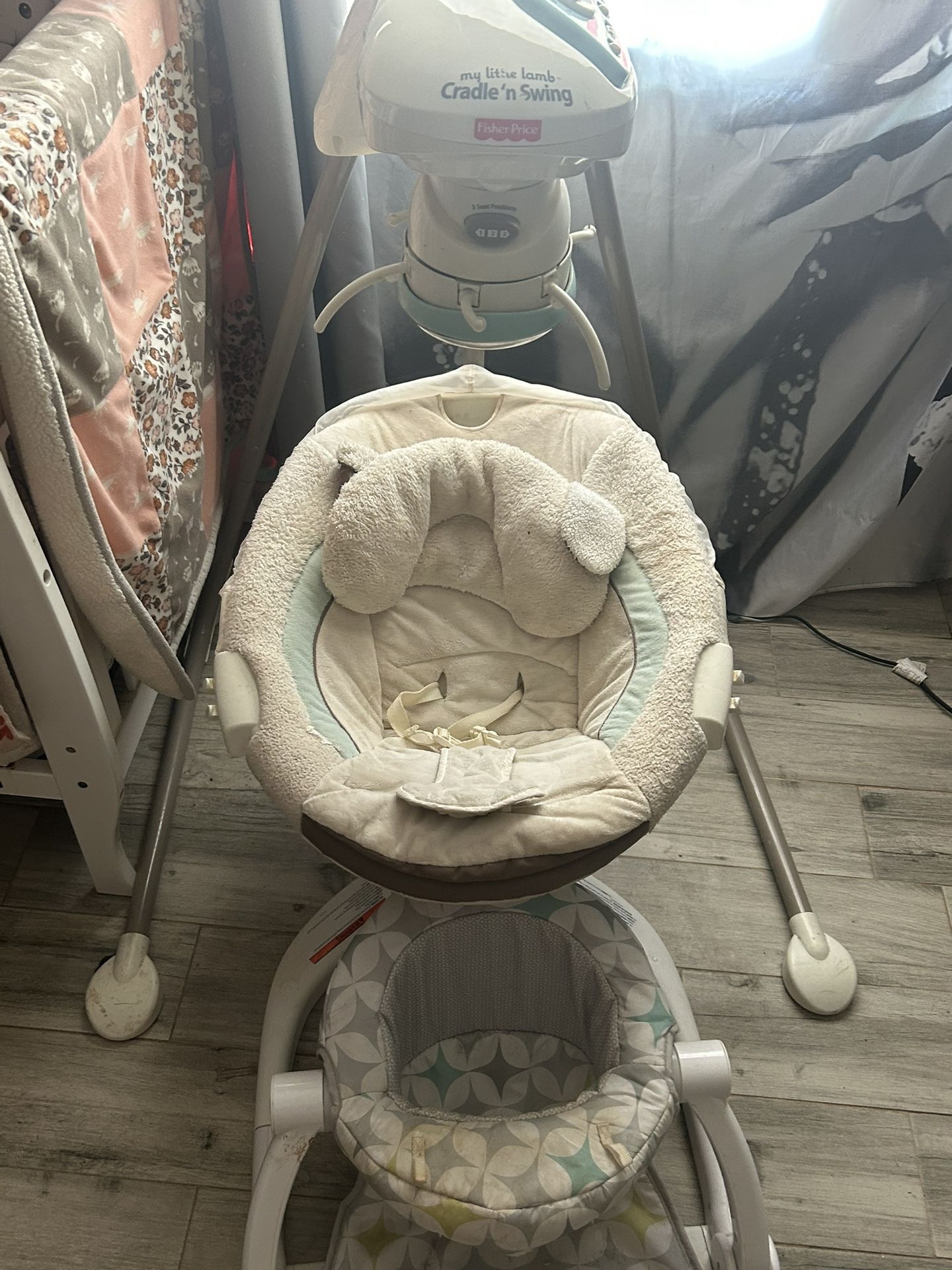 Baby Swing, Baby Sitter