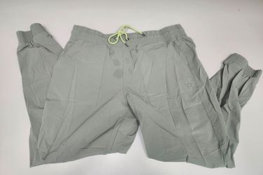 Women's GAPFit pants size Small Petite