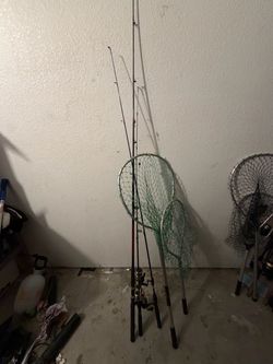 3 Fishing rods & 2 nets