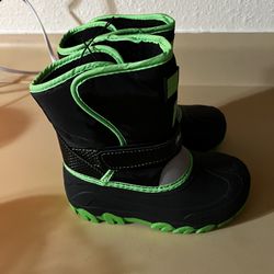 Snow Boots Kids Size 12 