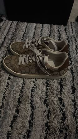 Coach Signature Sneakers – Excellent Condition