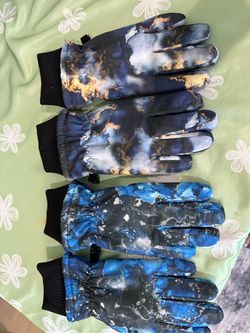 Boys Snow Gloves - Size Small