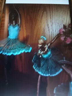 Balerina, statues, perfect, all different sizes.All you see in the picture