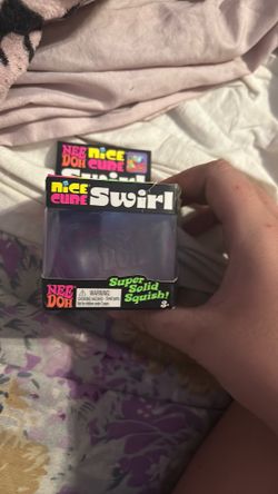 purple and pink swirl cube needoh