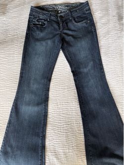 XOXO Jeans Women. Low Rise/Boot Cut, Size 3/4