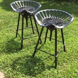 Farm House Bar Stools With Adjustable Tractor Seats…like New Condition…