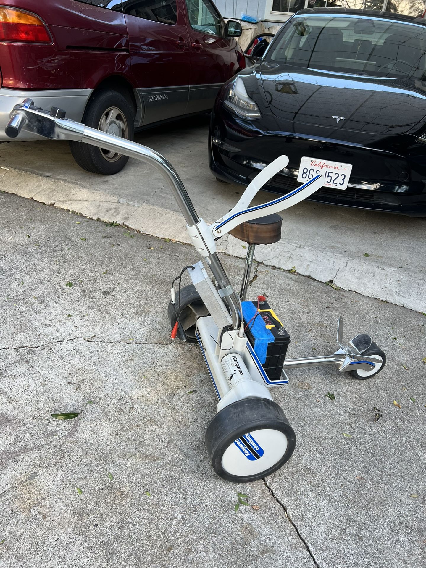 Kangaroo Hillcrest Golf Cart Caddy for Sale in Hawaiian Gardens, CA