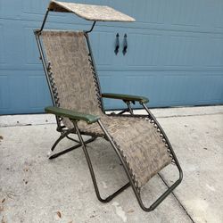 Zero Gravity Recliner Patio Lounge Chair Like New