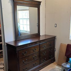 Dresser With Mirror And Lamp