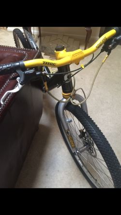 Ultra Rare Cannondale Super V 500! Black and yellow Edition Full Suspension! Was $2000 new