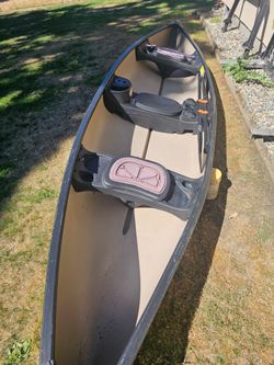 Field and stream canoe 15ft 3 seater