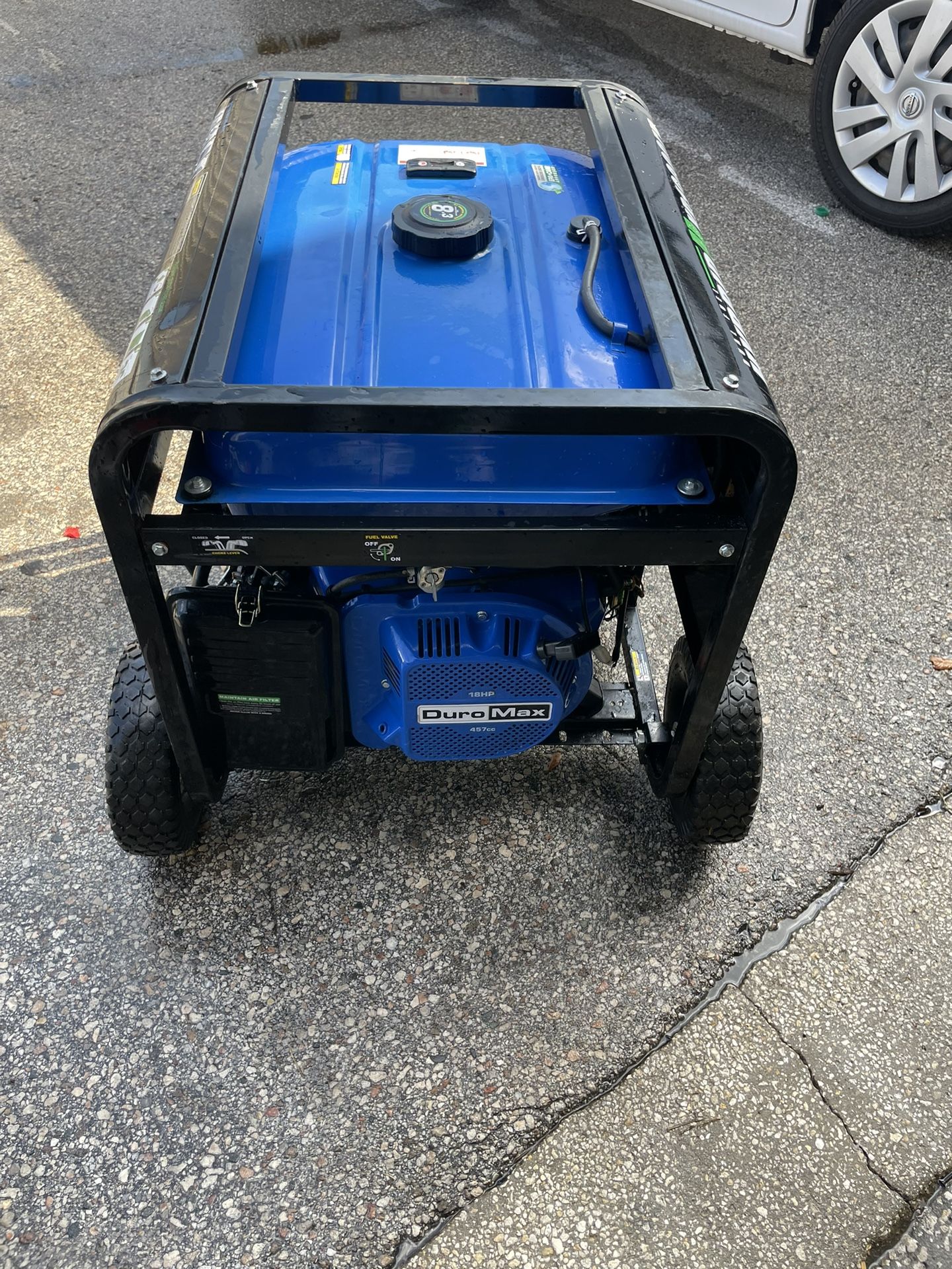 DuroMax XP12000EH Generator12000 Watt Gas or Propane for Sale in Bvl