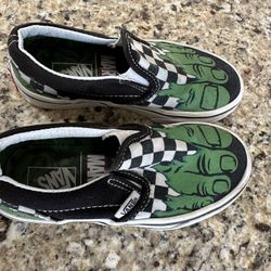 Collectors Edition Hulk Vans Shoes Size 11.5 Kids 