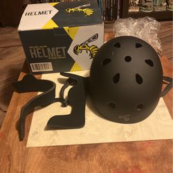 Open Box Yellow Jacket Stinger Series Helmet For Skateboarding BMX Size Large