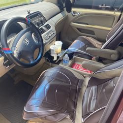 Vendo.  Honda En Perfecto Estado De Motor Transmisión Todo Bien