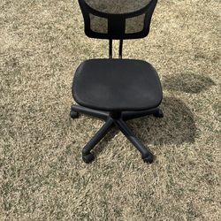 Target Task Chair $5