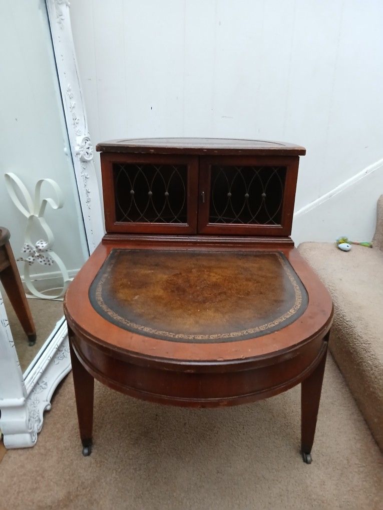 1940's End Table $50.