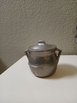 Wilton Armetale pewter lidded bean pot