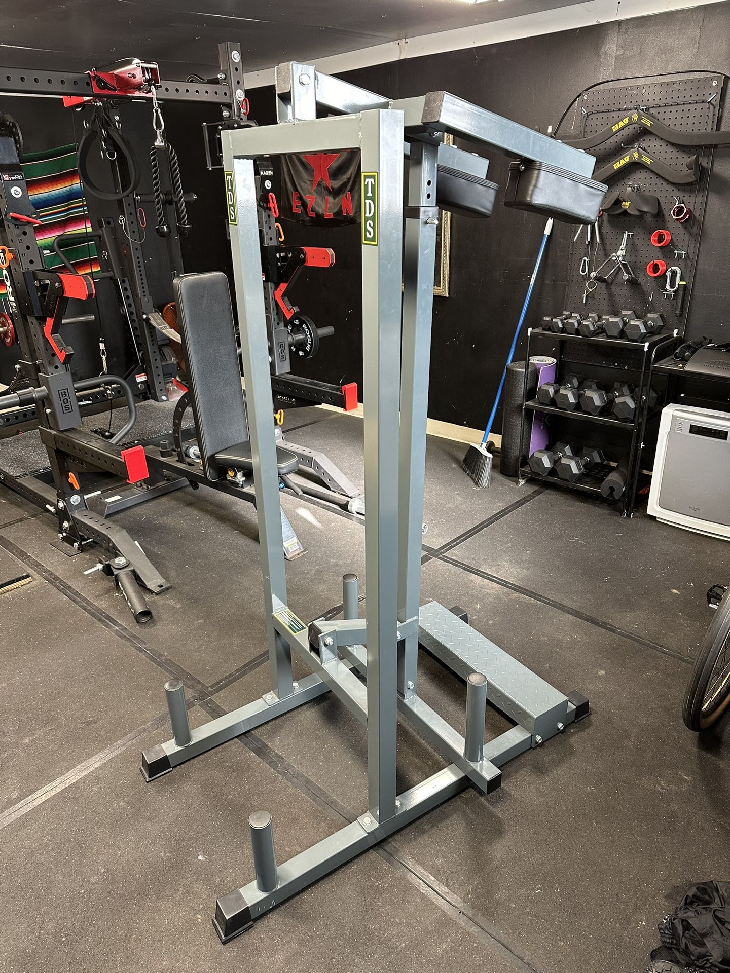 TDS Plate Loaded Standing Calf Raise Machine