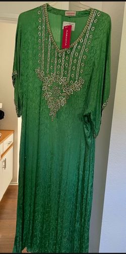 Aarnima Green Embroidered Kaftan Dress free size