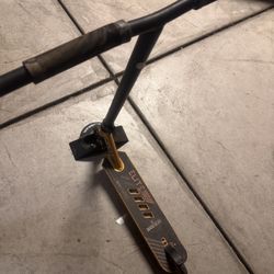 Elite Stunt Scooter With Stand