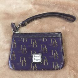 Dooney & Bourke Small Wallet 