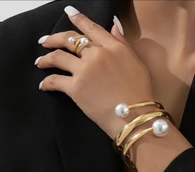 Delicate Chain Bracelet