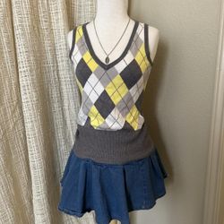Sweater Vest (xs)