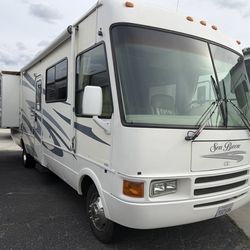 2005 National RV Sea Breeze 1311 – Low Miles – Class A Motorhome – Financing Available