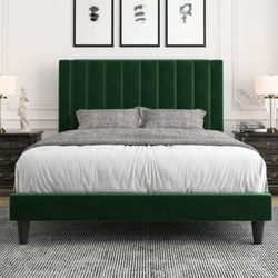 Queen Bed Frame/Velvet Upholstered Bed Frame with Vertical Channel Tufted Headboard/Strong Wooden Slats/Platform Bed Frame/Mattress Foundation/Box Spr