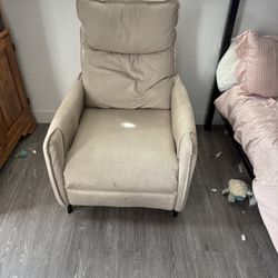 Reclining chair