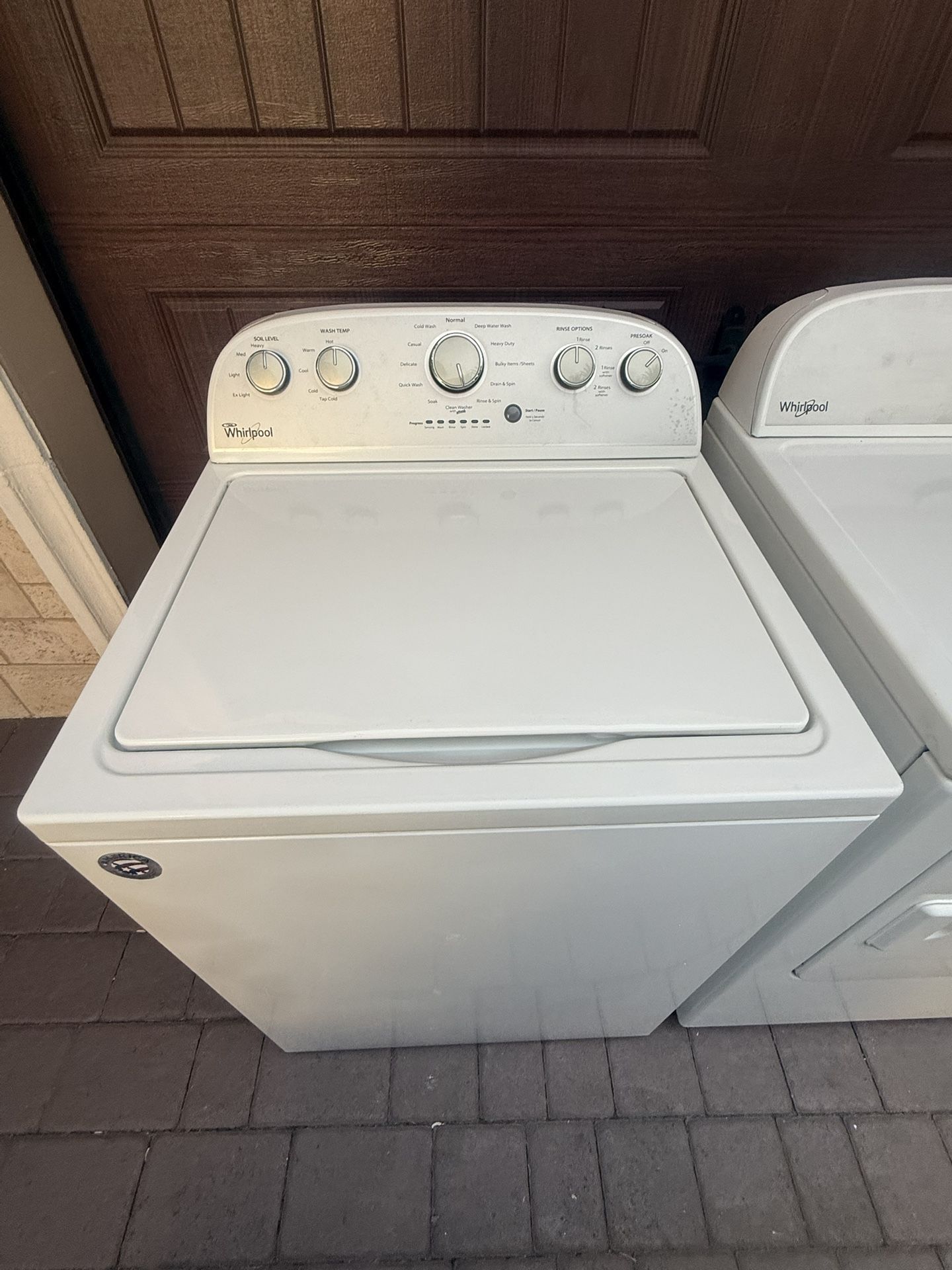NICE WHIRLPOOL WASHER