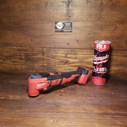 Milwaukee m18 Multi tool 