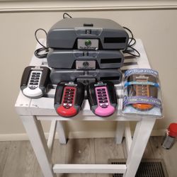 Buzztime Trivia Games/ Joysticks Vintage