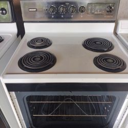 Frigidaire stove