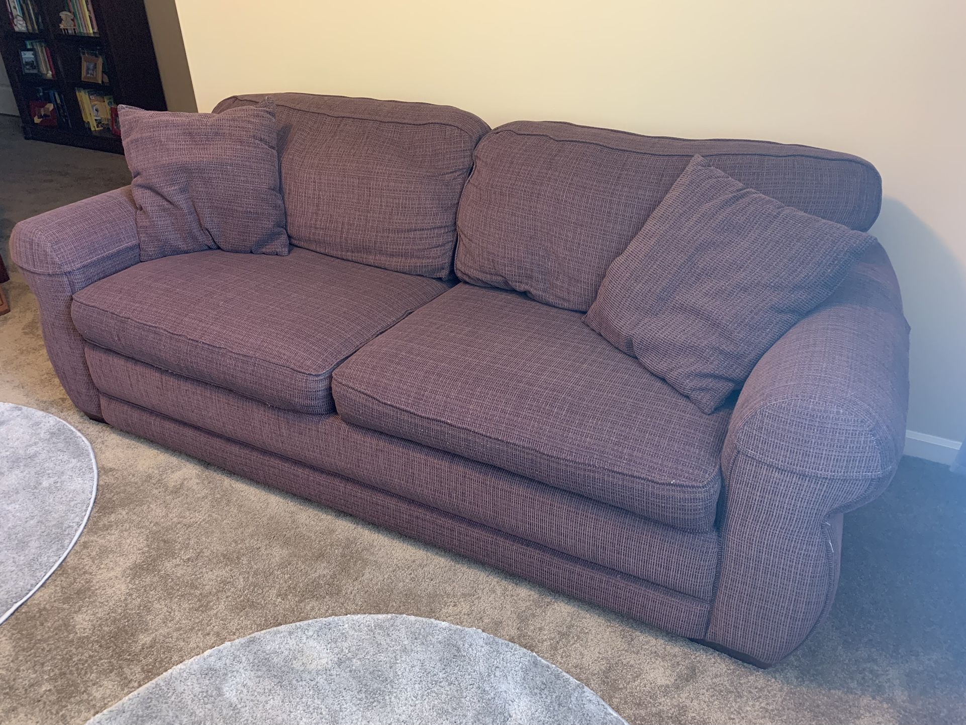 LA-Z-BOY Couch