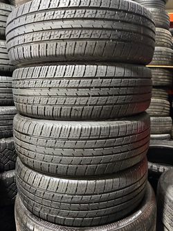 Set of 4 matching tires all season 235/65R18