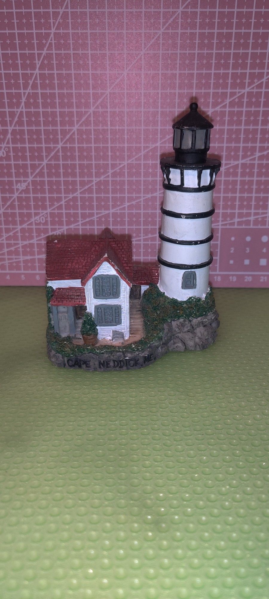 Cqp Neddick Lighthouse