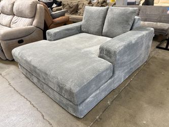 SEALY Calin Oversized Grey Chenille Upholstered Memory Foam Lounger