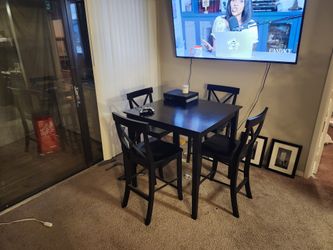 Counter Top Level Table