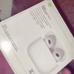 3rd Generation Air pods Apple