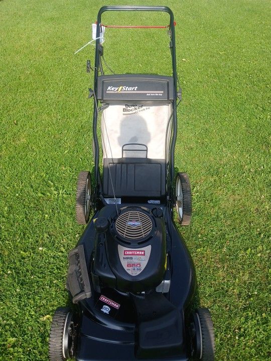 LAWN MOWER