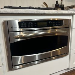 30” Speed Oven GE Profile Advantium 120
