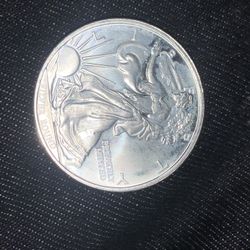 .999 Fine Silver Round