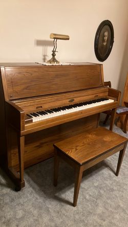 Wurlitzer upright piano